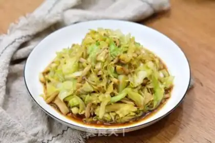 Make Round cabbage fried mushrooms step 6