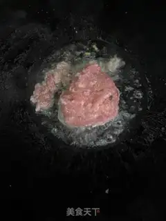 Make Four seasons of bean fried meat step 2