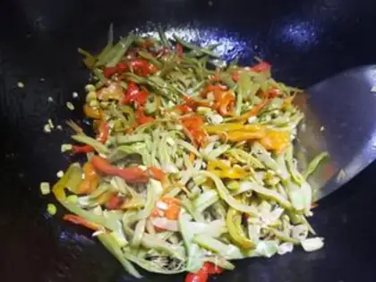 Make Spicy pretzels step 4