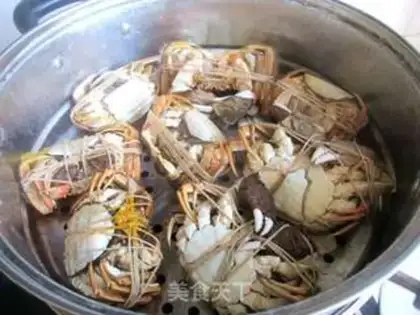Make Crab noodles step 1