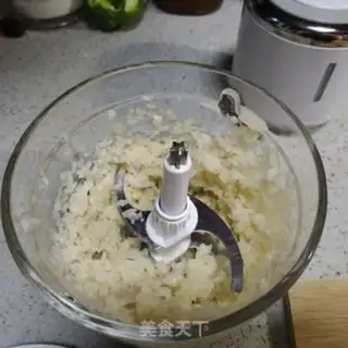 Make Lotus meatballs step 1