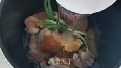 Make Roasted pig hoof step 5