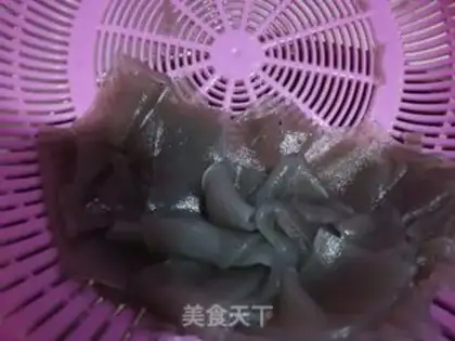 Make Sour buns of powder step 2