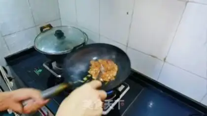 Make Egg and ham and crackers step 5