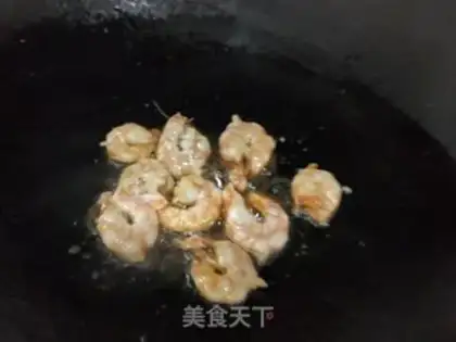 Make Tomato shrimp noodles step 6