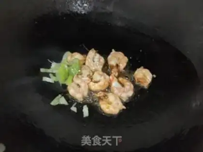 Make Tomato shrimp noodles step 7