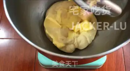Make Vanilla mashed doughnuts step 2