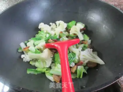 Make The gravy cuisine step 4