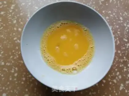 Make Soybeans egg sandwich step 3