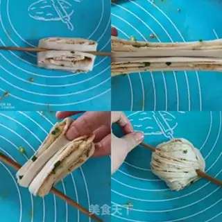 Make Sesame onion rolls step 10