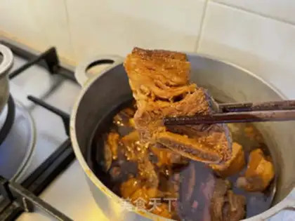 Make Red beef noodles step 4