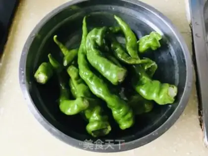 Make Chili sausage step 1