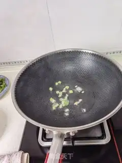 Make Eggs and mussels step 2