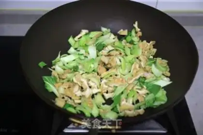 Make Scrambled tofu step 2