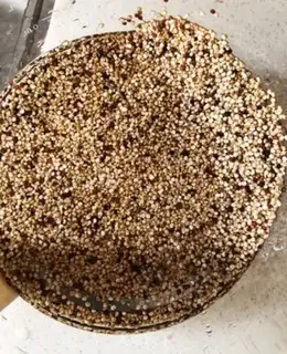 Make Silver-eared quinoa step 1
