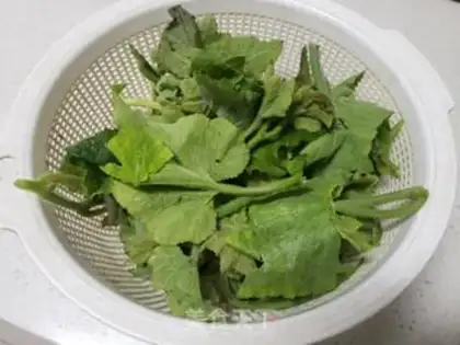 Make Pumpkin sprouts step 1