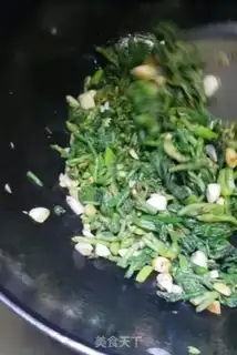 Make Pumpkin sprouts step 4