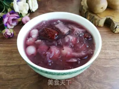 Make "Red-tree violets, silver-eared fruit." step 4