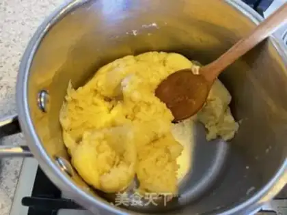 Make Puffy fingers step 3