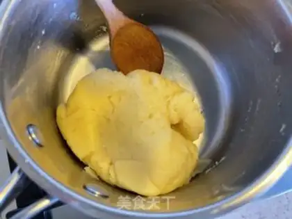 Make Puffy fingers step 4