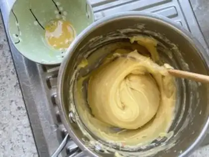 Make Puffy fingers step 7