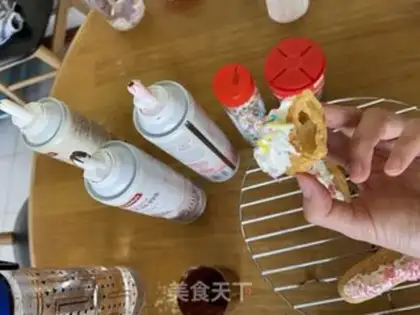 Make Puffy fingers step 12