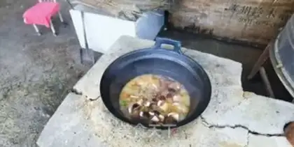 Make Iron pot lead step 9