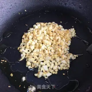 Make Garlic fans steamed golden needle mushrooms step 4