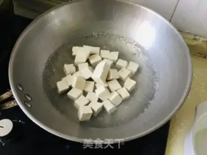 Make Cinnamon and tofu step 1