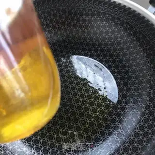Make walnut oil and cherries step 4