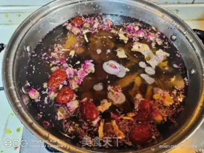 Make Red soup step 1