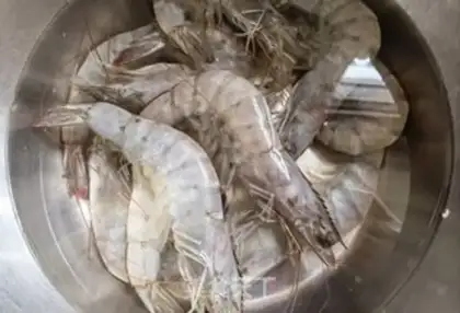Make Spicy shrimp balls step 0