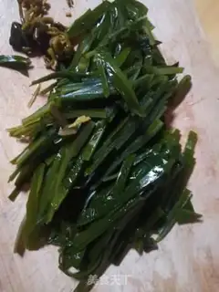 Make Seaweed tofu soup step 1