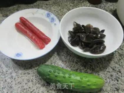 Make Black-mule sausage fried cucumber step 0