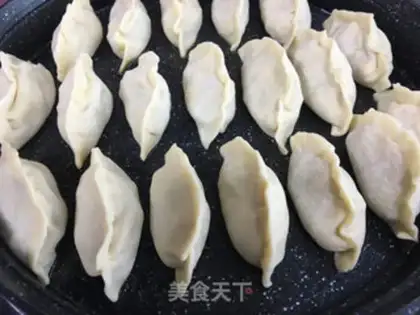 Make Ice celery dumplings step 7