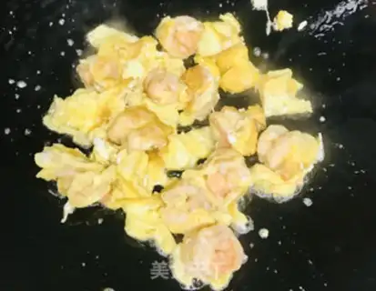 Make Skinny shrimp fried pepper step 6