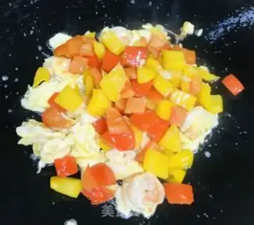Make Skinny shrimp fried pepper step 7