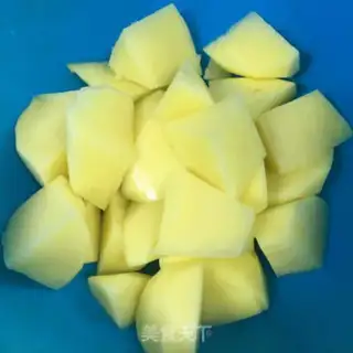 Make Potato-burning cow step 1