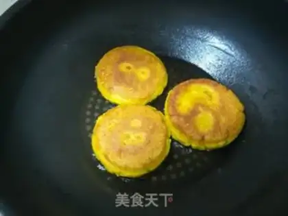 Make Pumpkin rice cake step 11