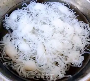 Make Bean roll carrot tarted onions step 5
