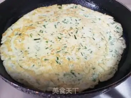 Make Garlic egg pancakes step 6
