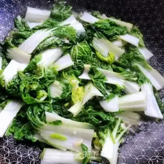Make Garlic tart step 6