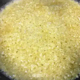 Make Homemade garlic step 3