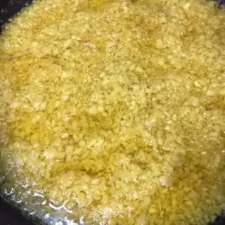 Make Homemade garlic step 4