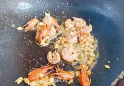 Make Shrimp silk mushrooms step 6