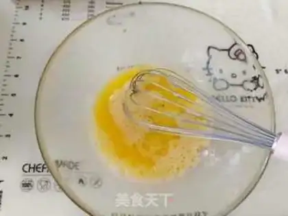 Make Double lace egg rolls step 2