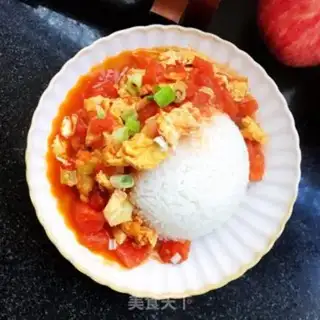 Make Tomato fried eggs and rice step 11