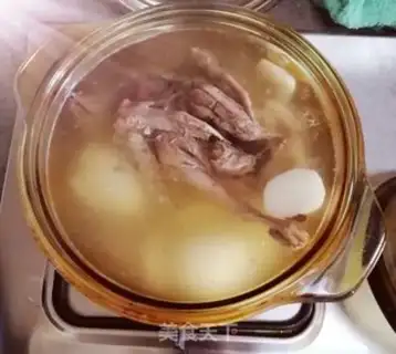 Make Cream pigeon soup step 0