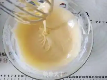 Make Double lace egg rolls step 4