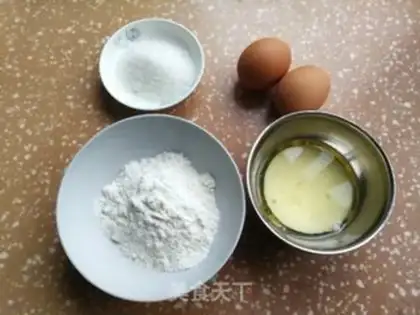 Make Six-inch sponge cake step 0